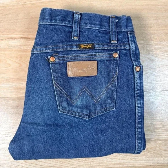 Vintage Wrangler 936PWD Men's Jeans 32x30 | Medium Wash Straight Leg Denim - Picture 2 of 5
